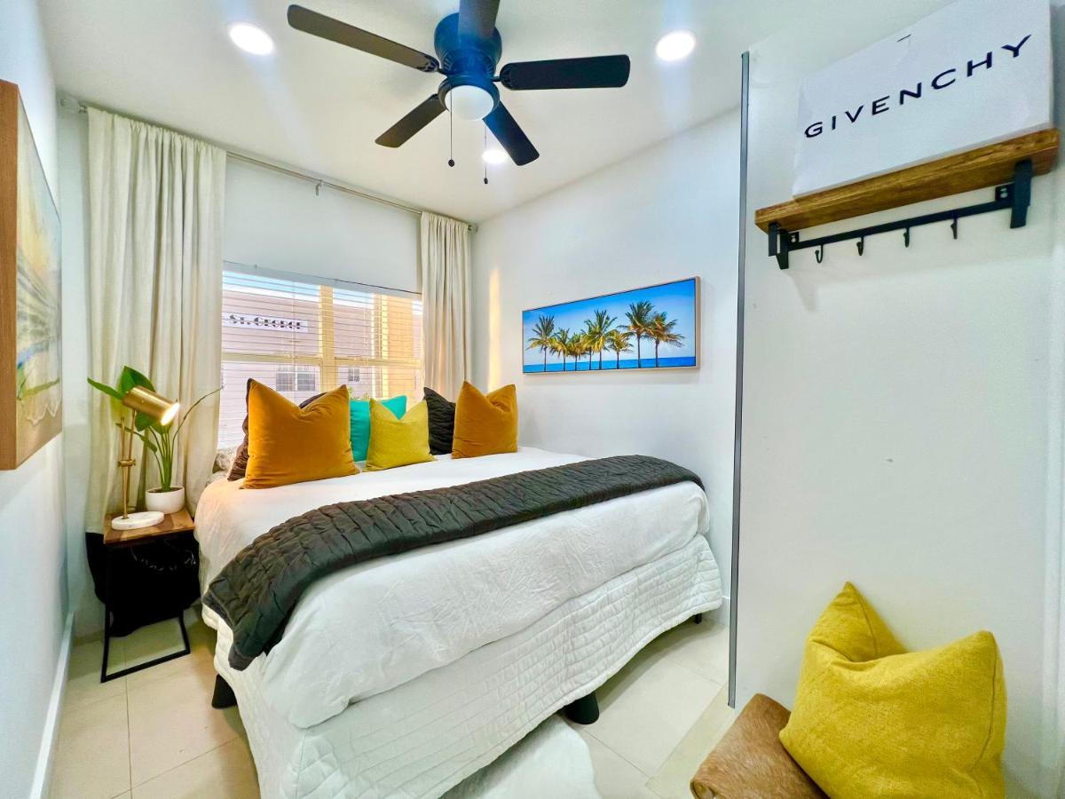 מיאמי ביץ' Sobe Monarch 2Bedroom 2 Bath Modern Apt- Walk To Ocean Drive מראה חיצוני תמונה